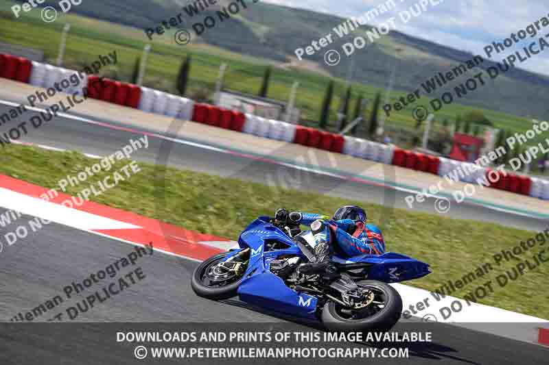 cadwell no limits trackday;cadwell park;cadwell park photographs;cadwell trackday photographs;enduro digital images;event digital images;eventdigitalimages;navarra;no limits trackdays;peter wileman photography;racing digital images;trackday digital images;trackday photos
